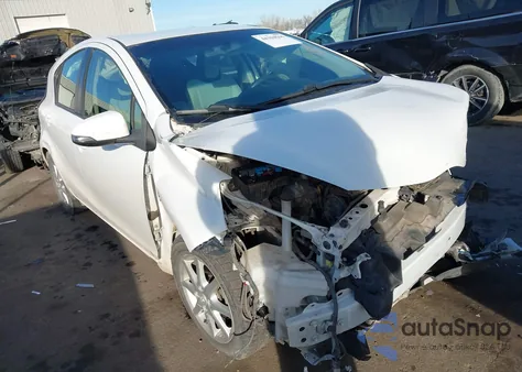 2015 Toyota Prius C One from USA, damaged, VIN JTDKDTB36F1584137